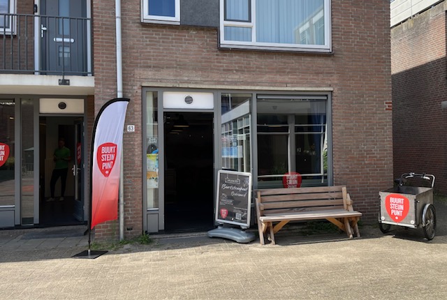 In de woonkamer van buurtsteunpunt de Beverwaard